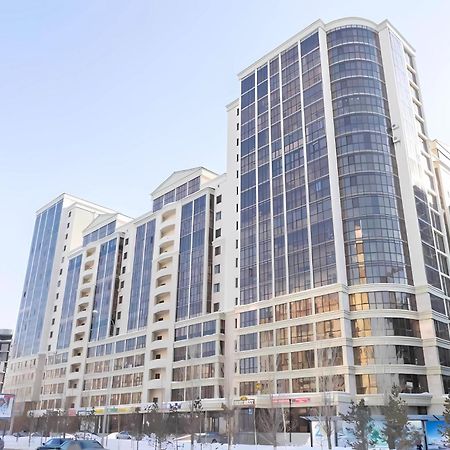 Комфортная Квартира В Центре Города Astana Buitenkant foto